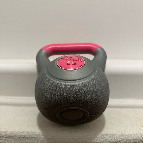 Tone Fitness 5 lb Kettlebell - Pink - Picture 8 of 9